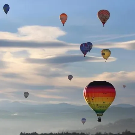 1 Personne Dans Le Centre Historique Апартаменты